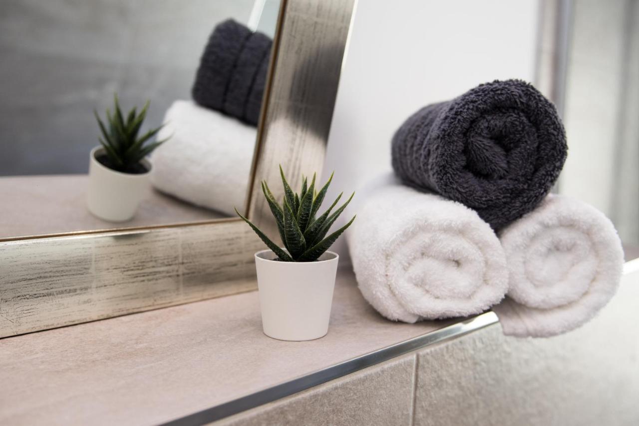 Your Home - City Apartment In Kufstein Bagian luar foto